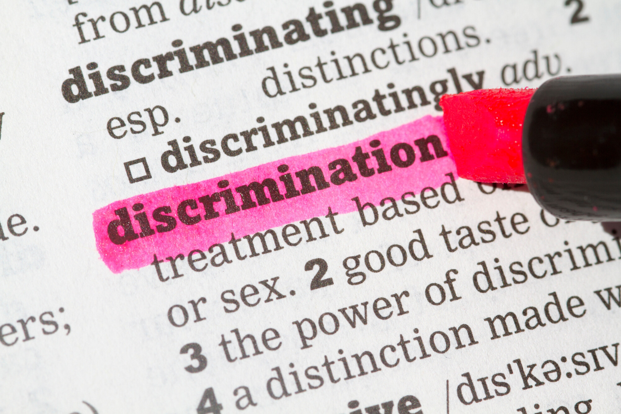 Discrimination in Dictionary
